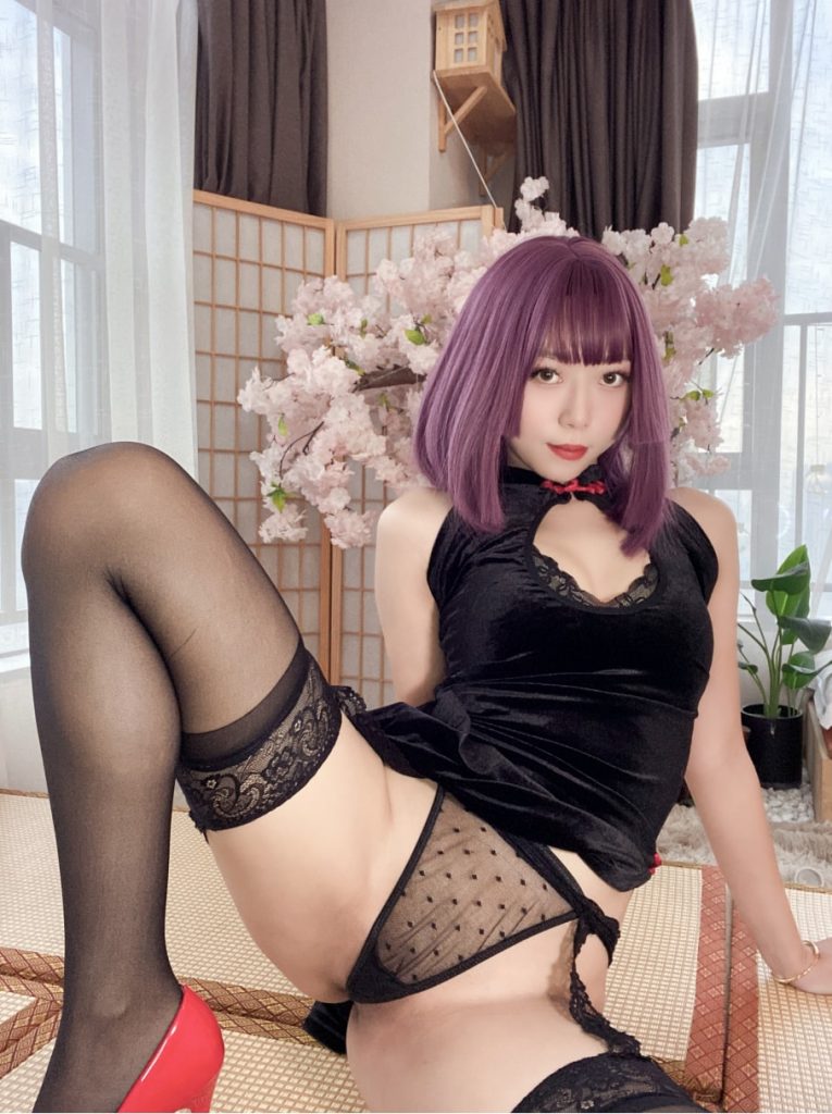 Money冷冷 高叉旗袍蕾丝裙[107P1V-2.40GB]VIP