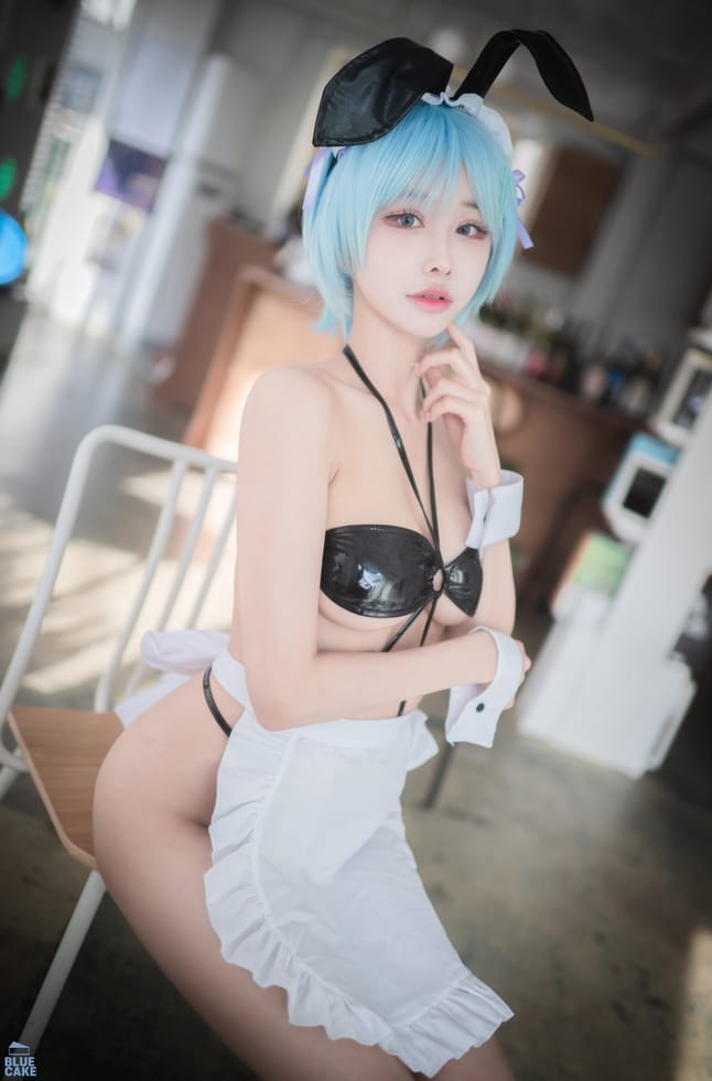YeonYu (연유) [BLUECAKE] – Vol.02 – MY MASTER Maid_RED [125P-1.75G]