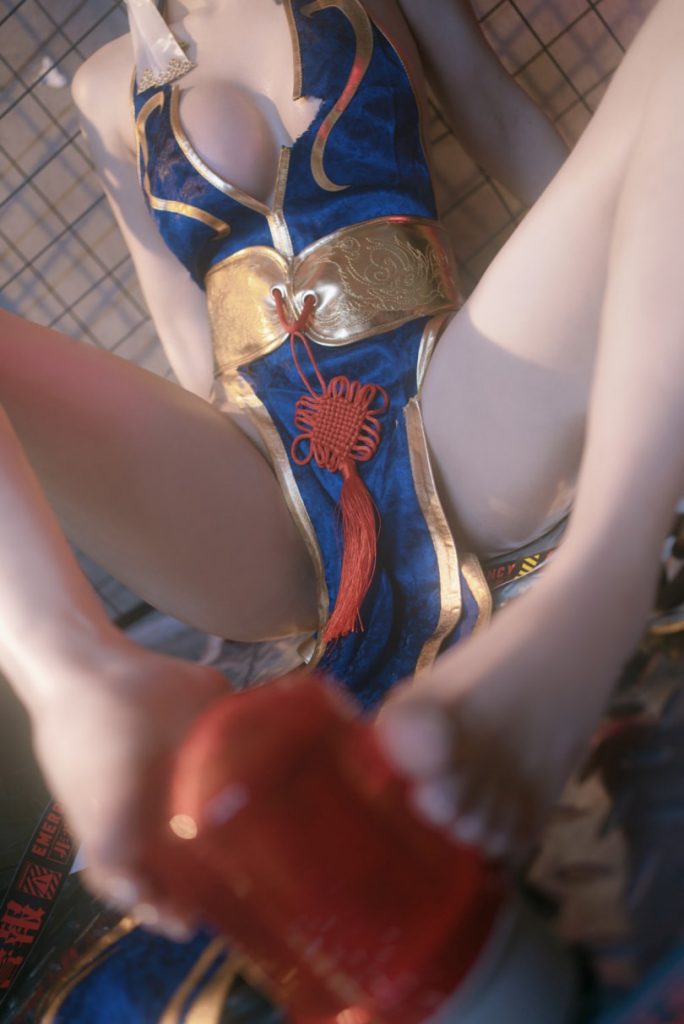 鹿八岁baby – 春丽的格斗辅导 [90P-740MB]VIP