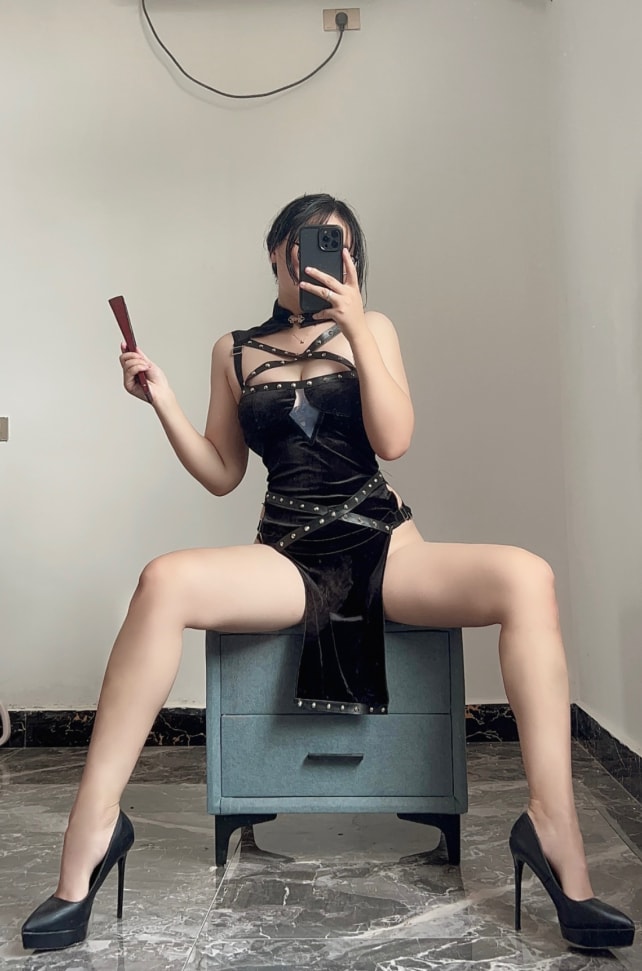 秋不吃鱼-劈叉旗袍[22P-29MB]