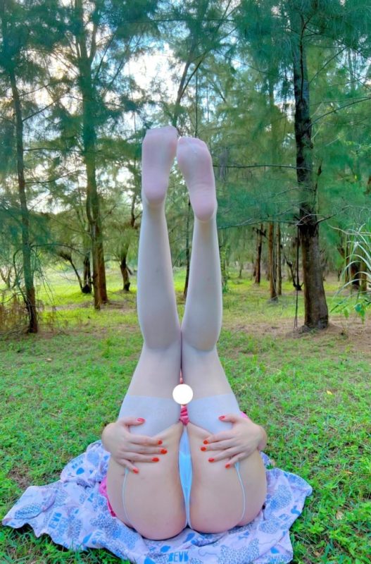迷人的五姨太-极品尤物[14P-53M]-COS神图