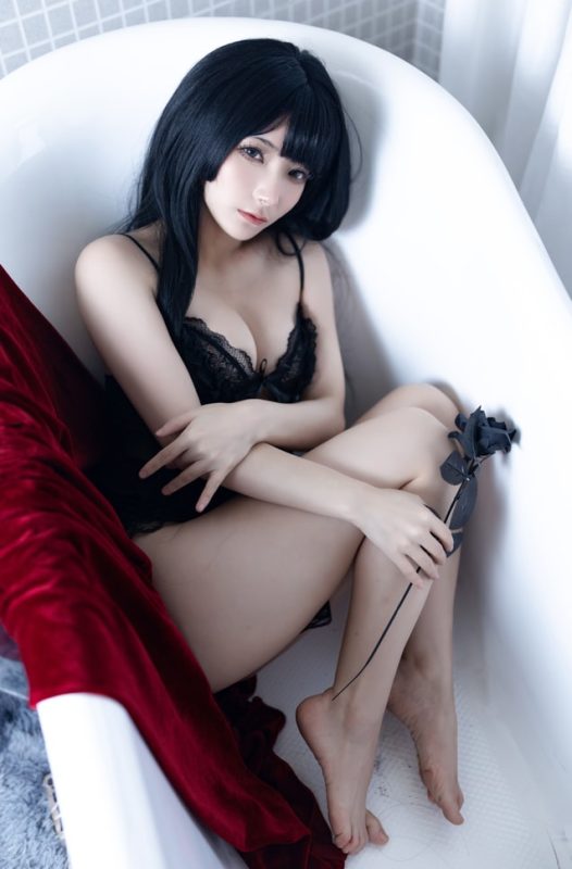 是三不是世w – NO.12 黑玫瑰[40P-313MB]-COS神图